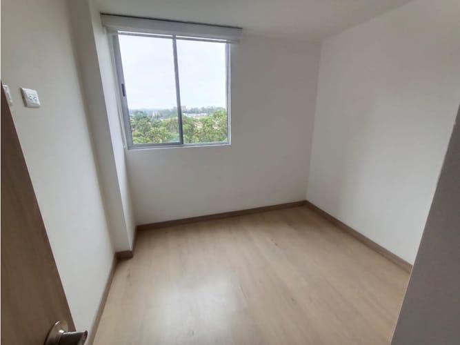Apartamento de 3 alcobas en arriendo en La Industrial, Marinilla, 82 m² · foto 8 de 15