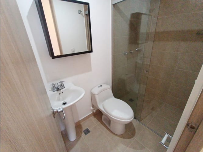 Apartamento de 3 alcobas en arriendo en La Industrial, Marinilla, 82 m² · foto 10 de 15