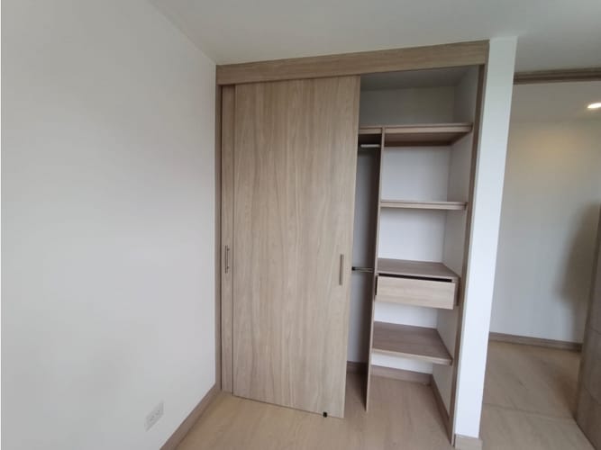 Apartamento de 3 alcobas en arriendo en La Industrial, Marinilla, 82 m² · foto 14 de 15