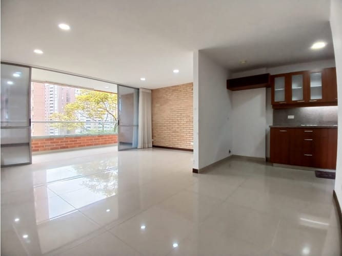 Apartamento de 3 alcobas en arriendo en Cumbres, Envigado, 110 m² · foto 7 de 24