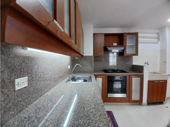 Apartamento de 3 alcobas en arriendo en Cumbres, Envigado, 110 m² · foto 11 de 24