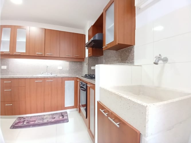 Apartamento de 3 alcobas en arriendo en Cumbres, Envigado, 110 m² · foto 14 de 24