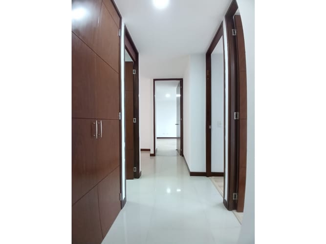 Apartamento de 3 alcobas en arriendo en Cumbres, Envigado, 110 m² · foto 15 de 24