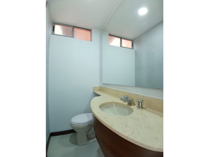 Apartamento de 3 alcobas en arriendo en Cumbres, Envigado, 110 m² · foto 17 de 24