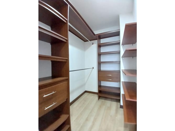 Apartamento de 3 alcobas en arriendo en Cumbres, Envigado, 110 m² · foto 24 de 24