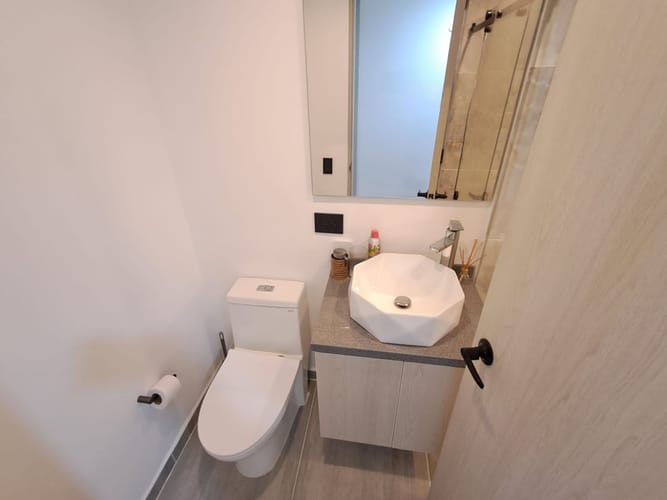 Apartamento de 2 alcobas en arriendo en Loma Del Indio, Medellín, 60 m² · foto 12 de 21