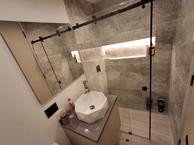 Apartamento de 2 alcobas en arriendo en Loma Del Indio, Medellín, 60 m² · foto 13 de 21