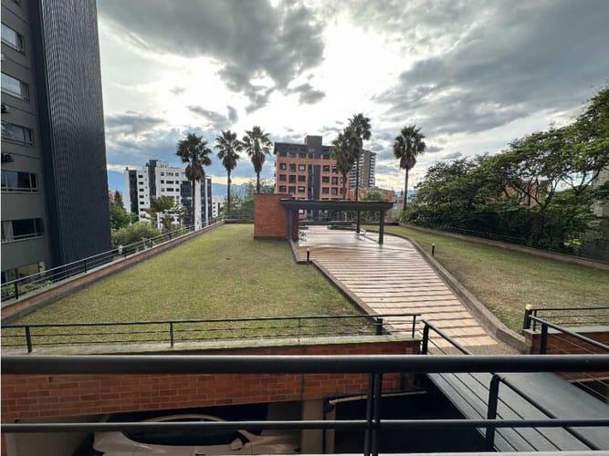 Apartamento de 1 alcoba en arriendo en Los Balsos, Medellín, 70 m² · foto 20 de 24
