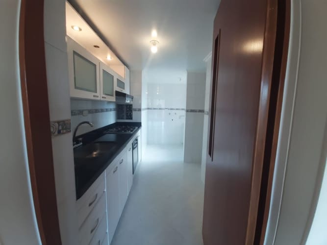 Apartamento de 3 alcobas en arriendo en Nueva Colina, Bogotá, 76 m² · foto 4 de 15