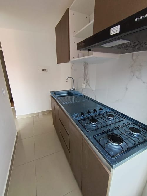 Apartamento de 3 alcobas en venta en Uaecd 007, Soacha, 42 m² · foto 16 de 20