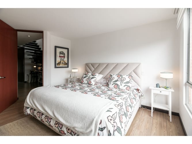 Apartamento de 2 alcobas en venta en Santa Barbara, Bogotá, 92 m² · foto 10 de 22