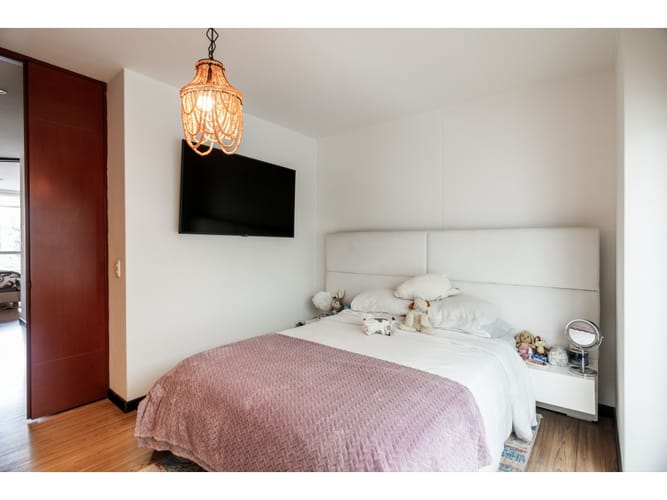 Apartamento de 2 alcobas en venta en Santa Barbara, Bogotá, 92 m² · foto 15 de 22