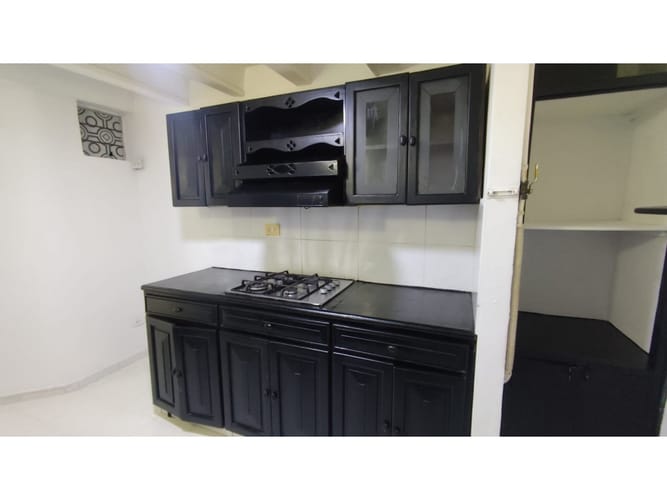 Apartamento de 3 alcobas en arriendo en Las Flores, Envigado, 73 m² · foto 4 de 24