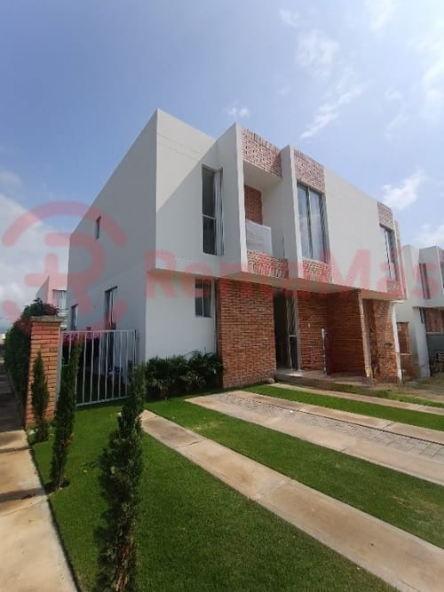 Casa de 4 alcobas en venta en Lomitas, Villa del Rosario, 134 m² · foto 2 de 24