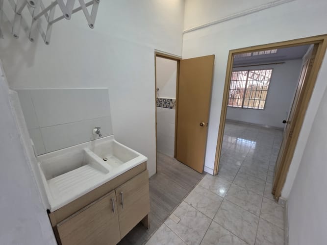 Apartaestudio en arriendo en Urbanizacion La Merced, Cali, 45 m² · foto 6 de 16