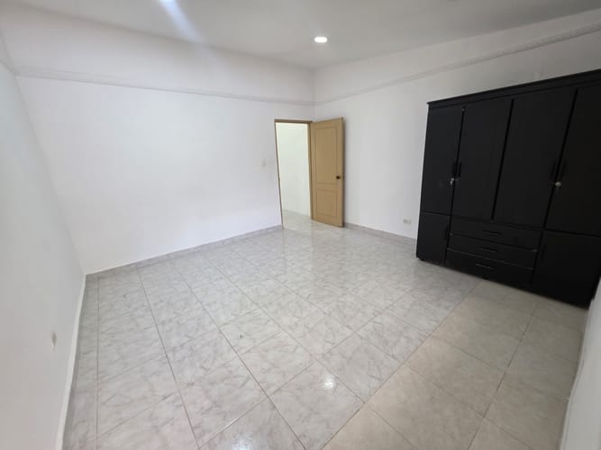 Apartaestudio en arriendo en Urbanizacion La Merced, Cali, 40 m² · foto 12 de 19