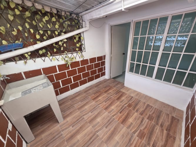 Apartaestudio en arriendo en Urbanizacion La Merced, Cali, 40 m² · foto 14 de 19