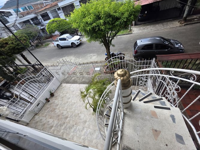 Apartaestudio en arriendo en Urbanizacion La Merced, Cali, 40 m² · foto 17 de 19