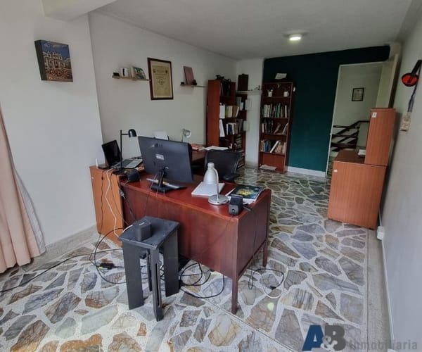 Apartamento de 4 alcobas en venta en Las Lomas, Medellín, 156 m² · foto 9 de 18