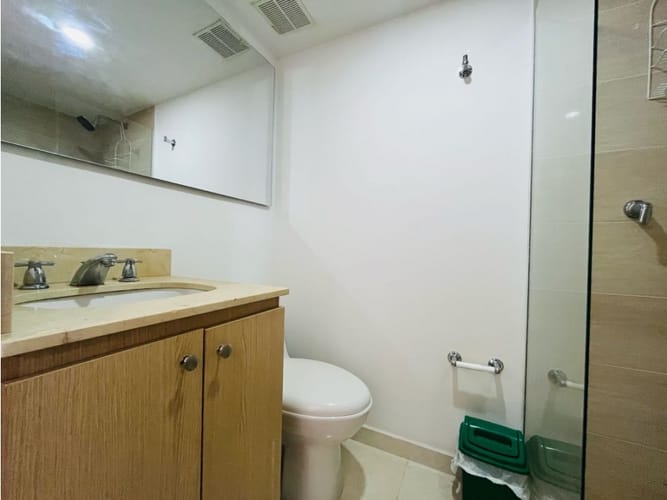 Apartamento de 3 alcobas en venta en Bello, 80 m² · foto 10 de 16