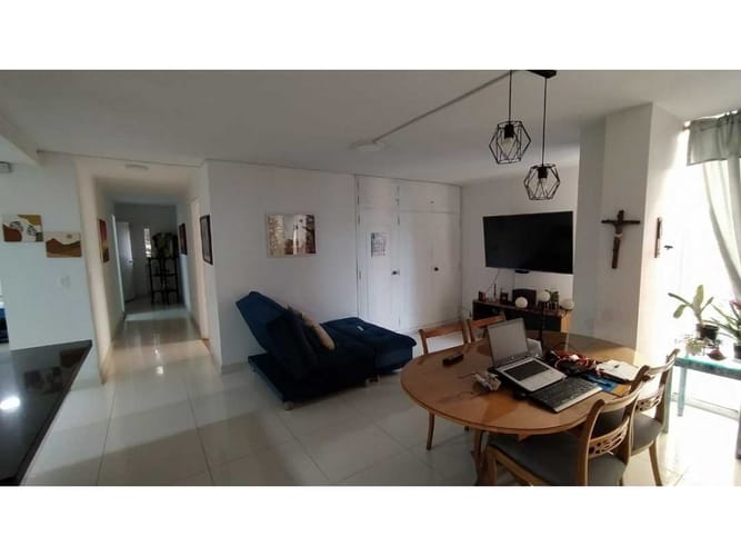 Apartamento de 3 alcobas en venta en Boston, Medellín, 106 m² · foto 7 de 21
