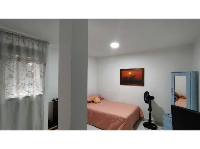 Apartamento de 3 alcobas en venta en Boston, Medellín, 106 m² · foto 14 de 21