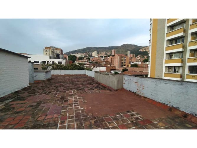 Apartamento de 3 alcobas en venta en Boston, Medellín, 106 m² · foto 21 de 21