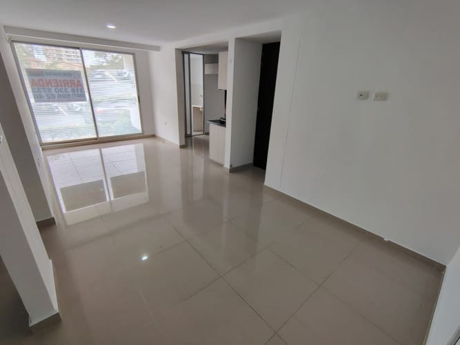 Apartamento de 3 alcobas en arriendo en La Floresta, Los Patios, 79 m² · foto 4 de 24