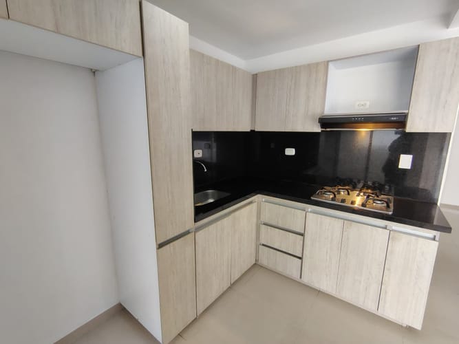 Apartamento de 3 alcobas en arriendo en La Floresta, Los Patios, 79 m² · foto 6 de 24