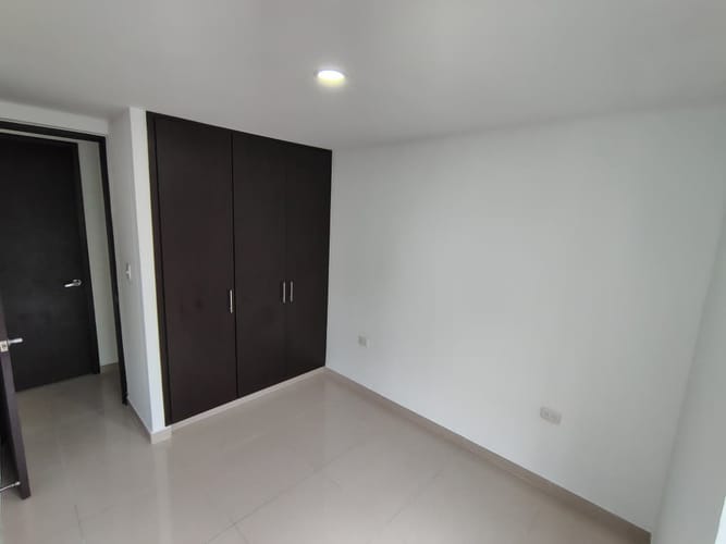 Apartamento de 3 alcobas en arriendo en La Floresta, Los Patios, 79 m² · foto 14 de 24