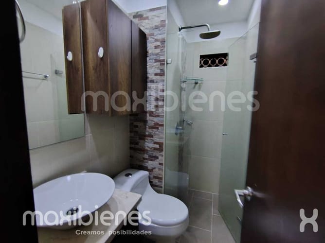 Apartamento de 3 alcobas en arriendo en Conquistadores, Medellín, 100 m² · foto 4 de 20