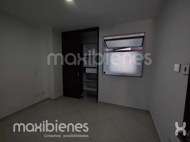 Apartamento de 3 alcobas en arriendo en Conquistadores, Medellín, 100 m² · foto 7 de 20