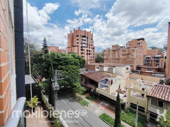 Apartamento de 3 alcobas en arriendo en Conquistadores, Medellín, 100 m² · foto 9 de 20