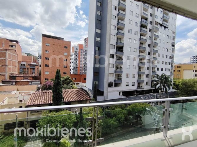 Apartamento de 3 alcobas en arriendo en Conquistadores, Medellín, 100 m² · foto 10 de 20