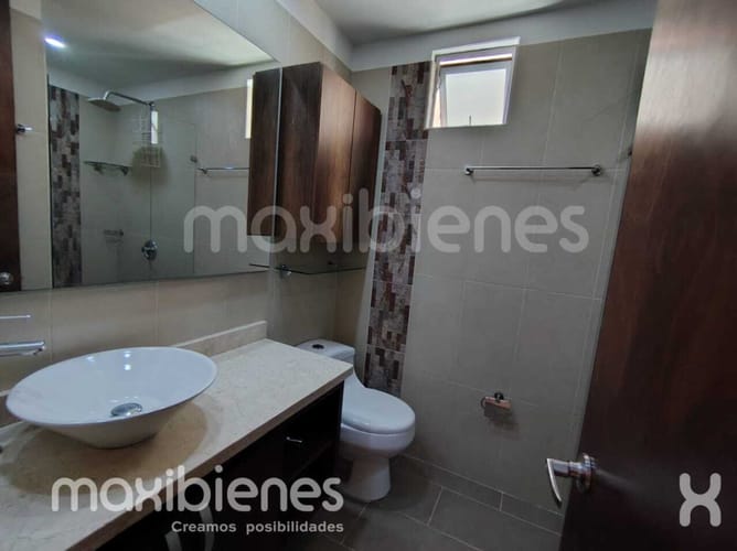 Apartamento de 3 alcobas en arriendo en Conquistadores, Medellín, 100 m² · foto 14 de 20