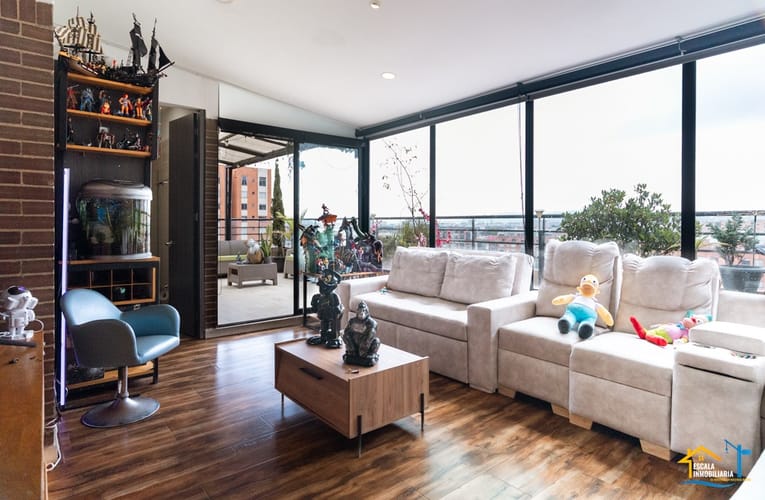 Apartamento de 3 alcobas en venta en Cedritos, Bogotá, 114 m² · foto 18 de 23