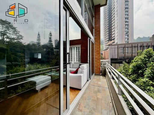 Apartamento de 2 alcobas en arriendo en Los Naranjos, Medellín, 138 m² · foto 6 de 24