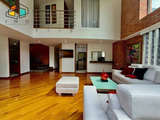 Apartamento de 2 alcobas en arriendo en Los Naranjos, Medellín, 138 m² · foto 8 de 24
