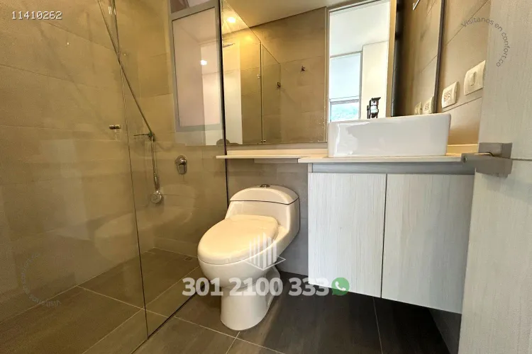 Apartamento de 3 alcobas en arriendo en El Chocho, Envigado, 98 m² · foto 8 de 24