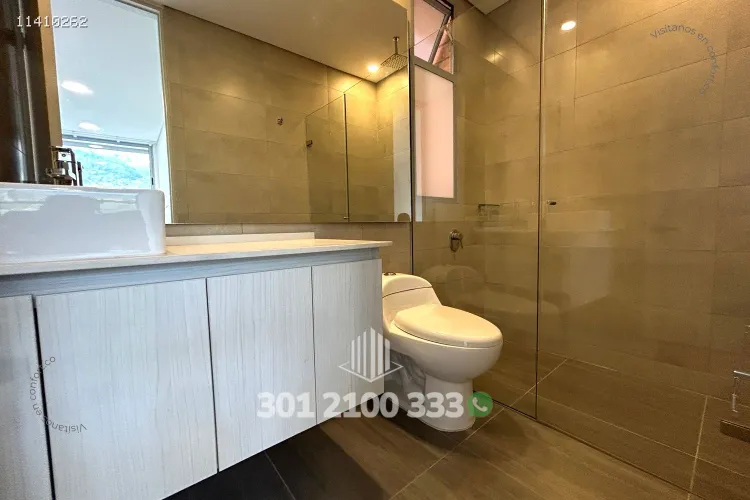 Apartamento de 3 alcobas en arriendo en El Chocho, Envigado, 98 m² · foto 14 de 24
