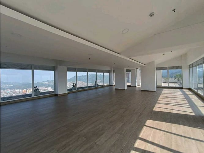 Apartamento de 2 alcobas en venta en Avenida Santander, Manizales, 67 m² · foto 4 de 24