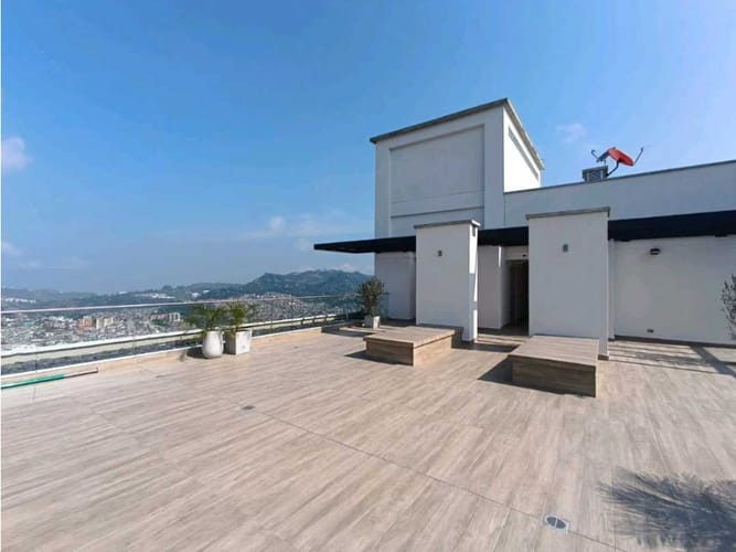 Apartamento de 2 alcobas en venta en Avenida Santander, Manizales, 67 m² · foto 5 de 24