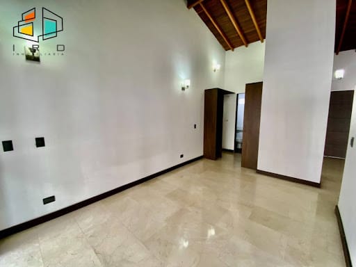 Apartamento de 1 alcoba en arriendo en Los Alcazares, Medellín, 62 m² · foto 10 de 21