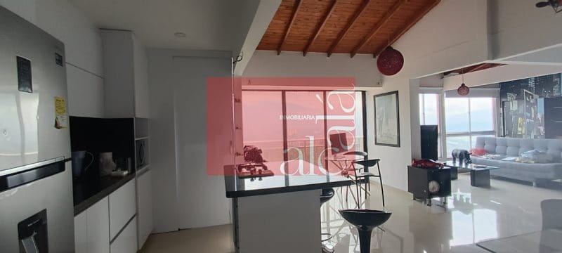 Apartamento de 1 alcoba en arriendo en La Hondonada, Medellín, 68 m² · foto 12 de 13