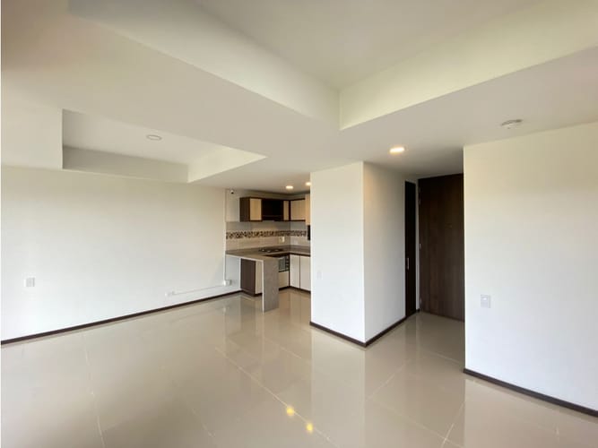 Apartamento de 2 alcobas en arriendo en El Carmelo Ii, Sabaneta, 78 m² · foto 6 de 20