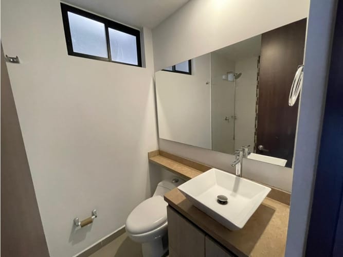 Apartamento de 2 alcobas en arriendo en El Carmelo Ii, Sabaneta, 78 m² · foto 9 de 20
