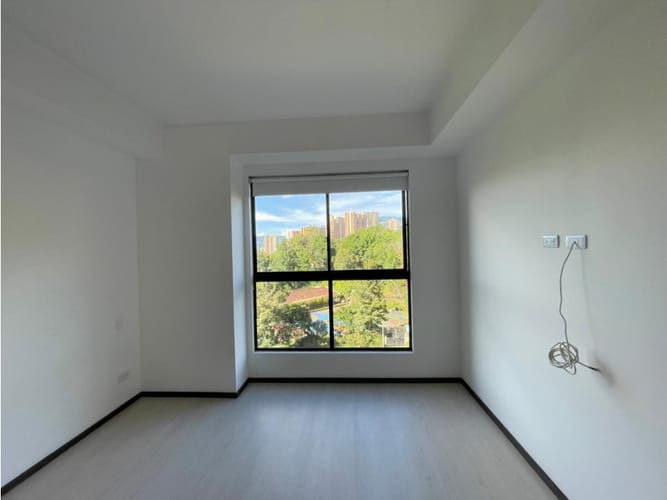 Apartamento de 2 alcobas en arriendo en El Carmelo Ii, Sabaneta, 78 m² · foto 13 de 20
