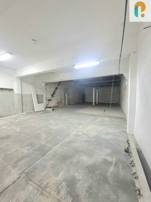 Alquiler de Galpón en La Comercial 237m2 · Foto 6
