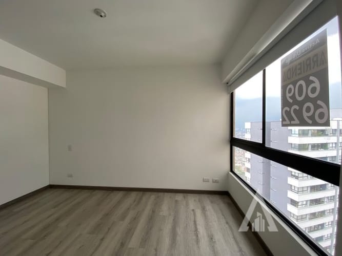 Apartamento de 3 alcobas en arriendo en Las Granjas, Medellín, 76 m² · foto 6 de 12