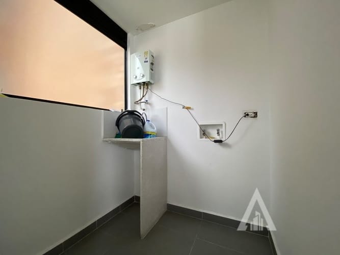 Apartamento de 3 alcobas en arriendo en Las Granjas, Medellín, 76 m² · foto 8 de 12